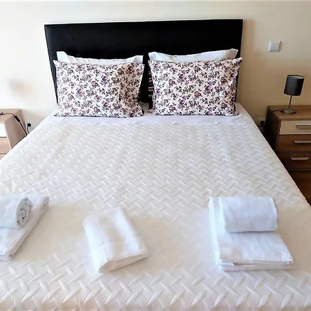 Apartamento Jose 1 Bedroom Lux Albufeira Harbour شقة البوفيرا